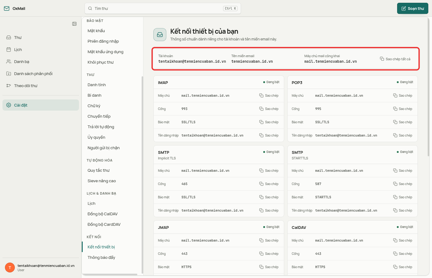 Dòng tóm tắt Tài khoản, Tên miền email, Máy chủ mail công khai và nút Sao chép tất cả ở đầu trang Kết nối thiết bị