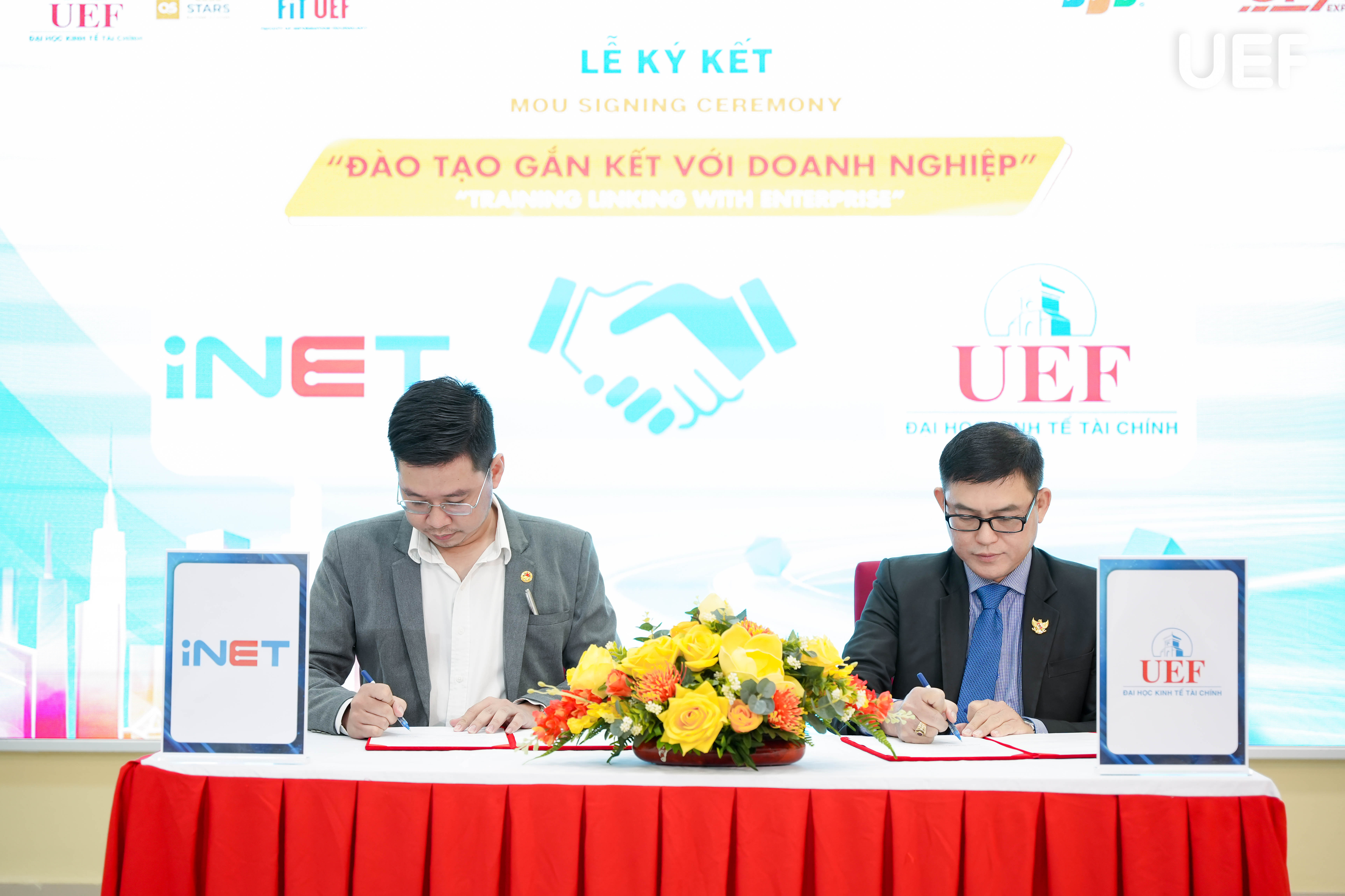 UEF ký kết hợp tác.jpg