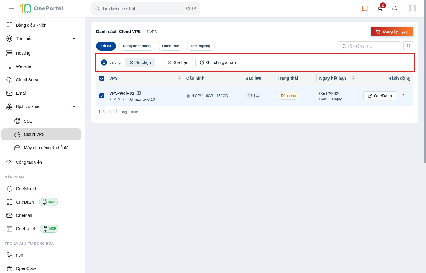 Thanh hành động hàng loạt trên trang danh sách Cloud VPS, khoanh đỏ thanh gồm số máy chủ đang chọn, nút Bỏ chọn và hai nút Gia hạn, Ghi chú gia hạn